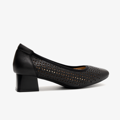 Calista-Black
