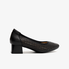 Calista-Black