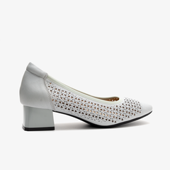 Calista-Grey