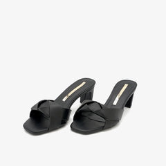 Zuri - Black