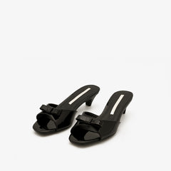 Love - Black