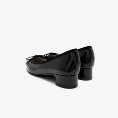 Rita- Black