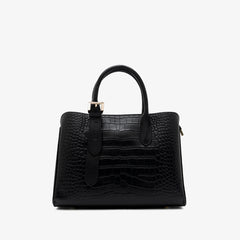 Zarah-Black